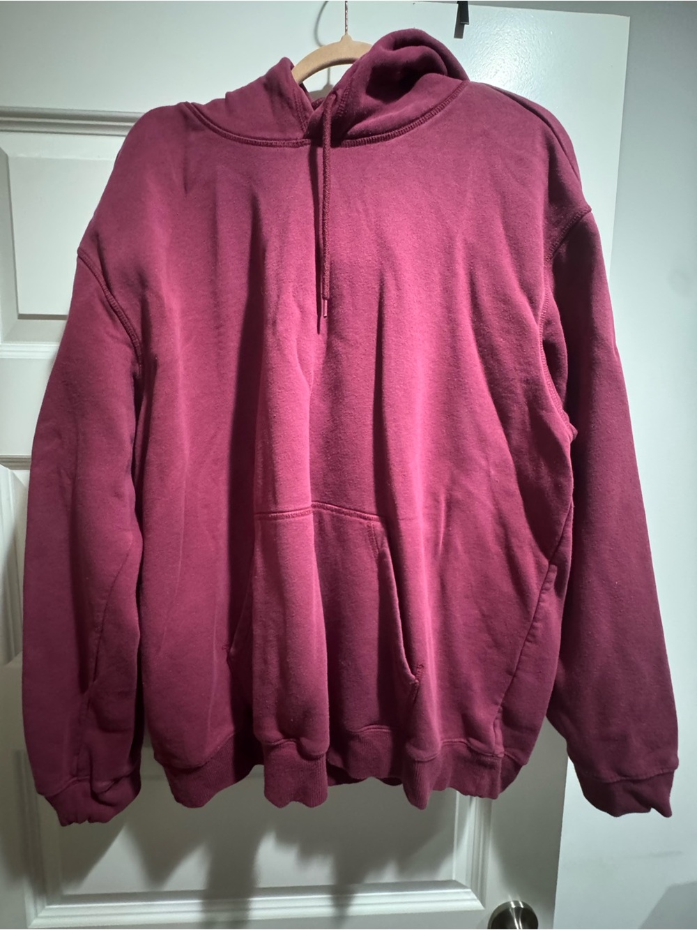 H&M Crimson/Maroon Pullover Hoodie Sweatshirt Unisex XL